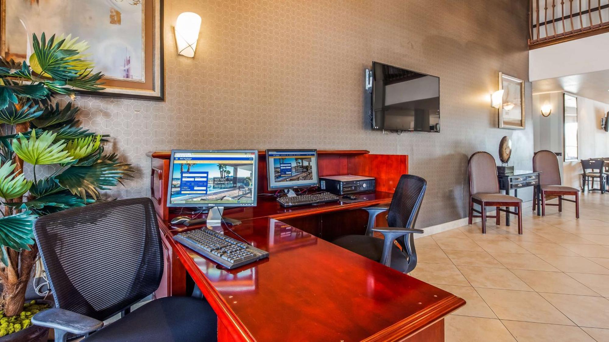 Best Western Plus Main Street Inn Brawley Eksteriør billede